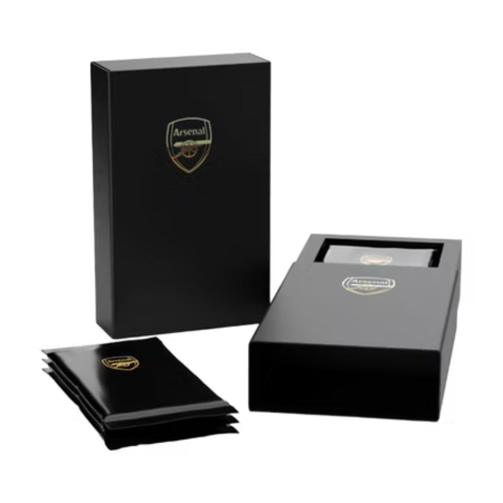 2024-25 Futera Platinum Arsenal FC hobby box med exklusiva fotbollskort.