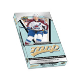 2025-26 Upper Deck MVP Hockey Hobby Box med hockeybilder, rookies och sällsynta inserts för samlare.