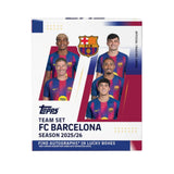 Topps FC Barcelona 2025/26 Team Set fotbollskort med kända spelare från Barça i officiell samlarbox.