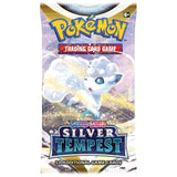 Pokemon Sword & Shield Silver Tempest booster pack för samlare.